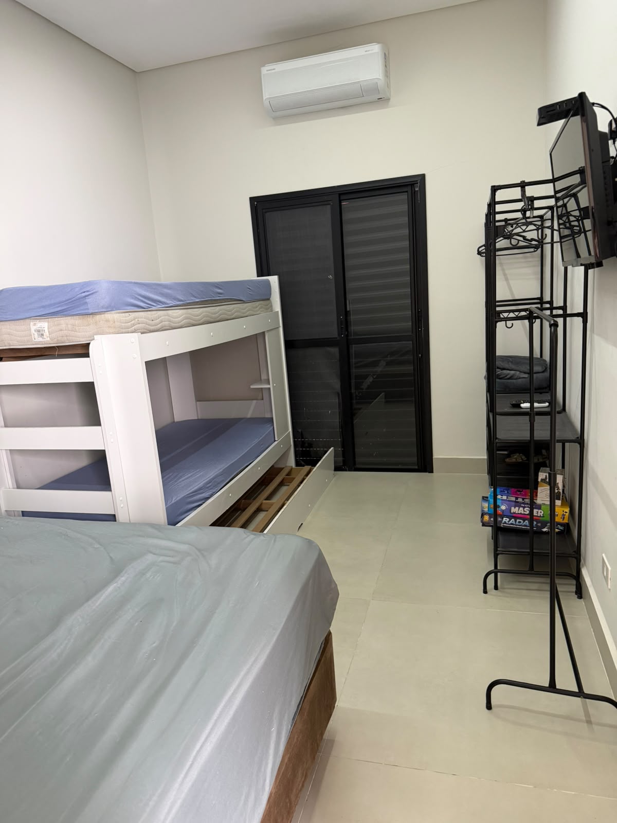 Casa Nova a venda na Praia da Mococa | Condomínio fechado