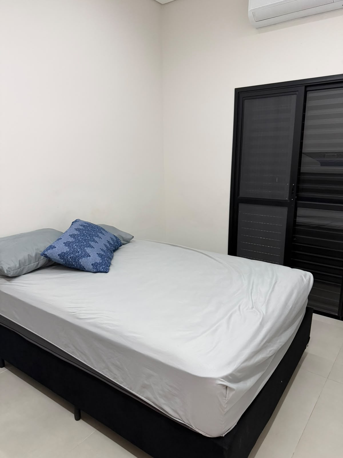 Casa Nova a venda na Praia da Mococa | Condomínio fechado