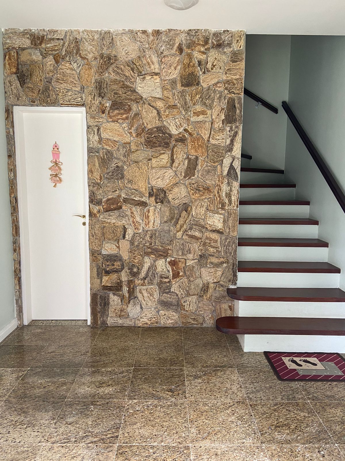 Casa a venda no Condomínio Mar Verde | 1.263 m² de Terreno | Vista Permanente para a Mata