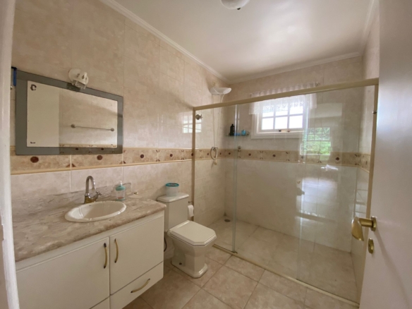 Casa a venda no Condomínio Mar Verde | 1.263 m² de Terreno | Vista Permanente para a Mata
