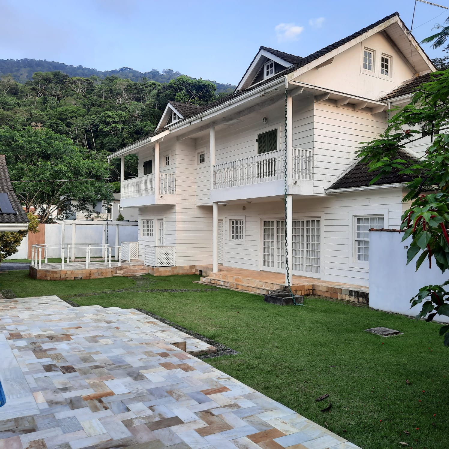 Casa a venda no Condomínio Mar Verde | 1.263 m² de Terreno | Vista Permanente para a Mata