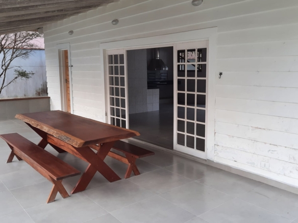 Casa a venda no Condomínio Mar Verde | 1.263 m² de Terreno | Vista Permanente para a Mata