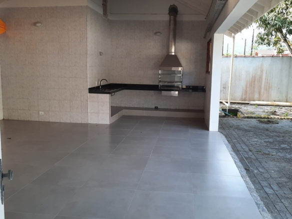 Casa a venda no Condomínio Mar Verde | 1.263 m² de Terreno | Vista Permanente para a Mata