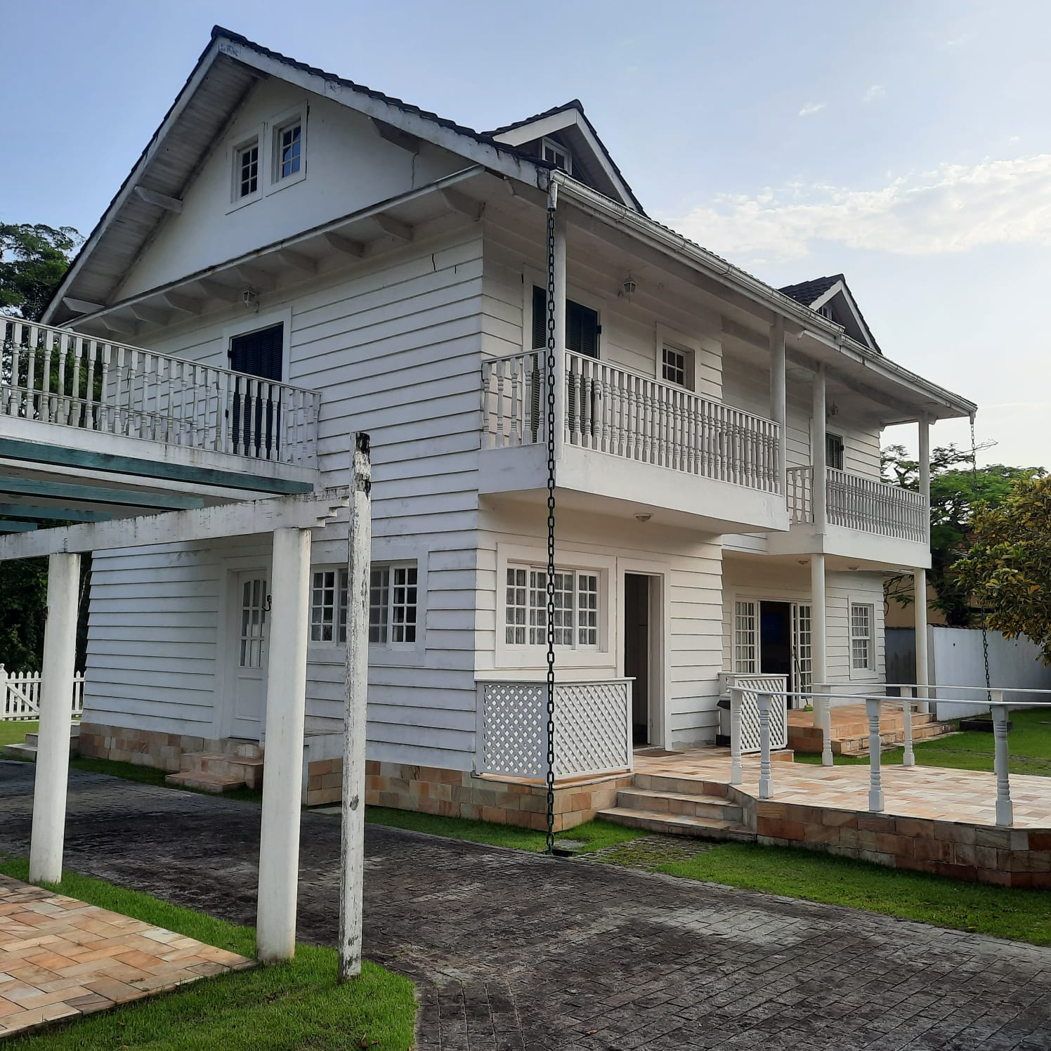 Casa a venda no Condomínio Mar Verde | 1.263 m² de Terreno | Vista Permanente para a Mata