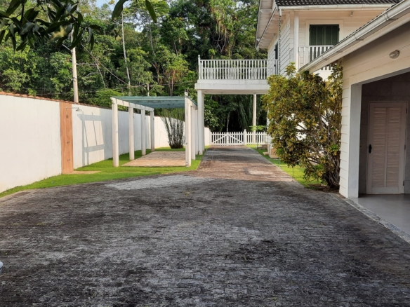 Casa a venda no Condomínio Mar Verde | 1.263 m² de Terreno | Vista Permanente para a Mata
