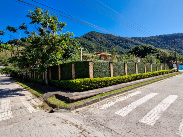 Casa a venda | 6 dormitórios | Praia de Barequeçaba