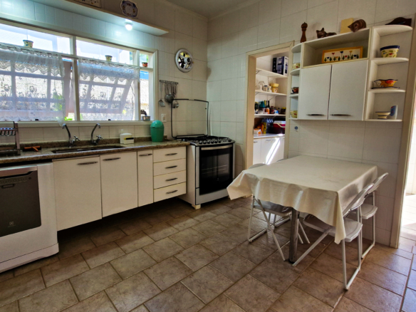 Casa a venda | 6 dormitórios | Praia de Barequeçaba