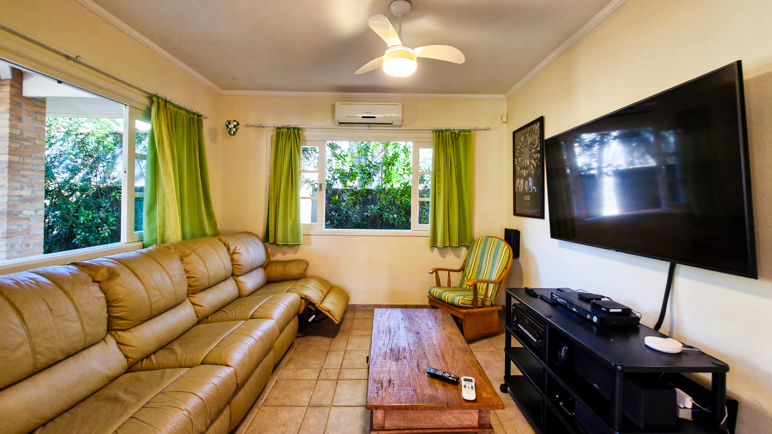 Casa a venda | 6 dormitórios | Praia de Barequeçaba