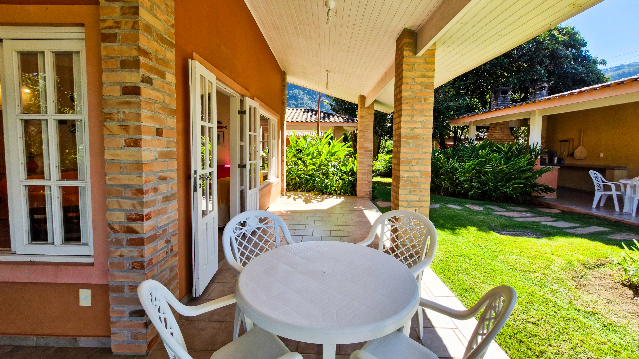 Casa a venda | 6 dormitórios | Praia de Barequeçaba