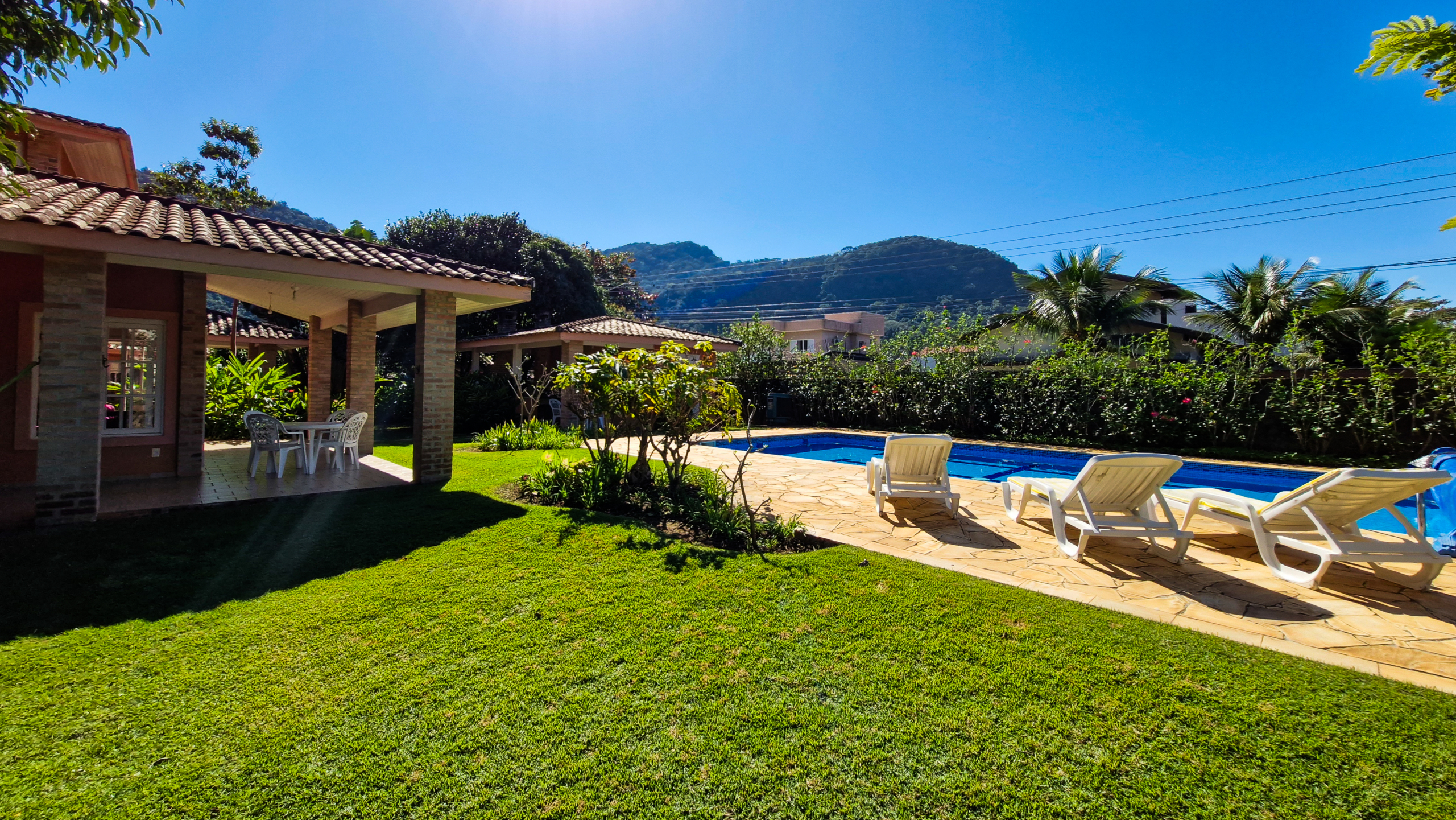 Casa a venda | 6 dormitórios | Praia de Barequeçaba