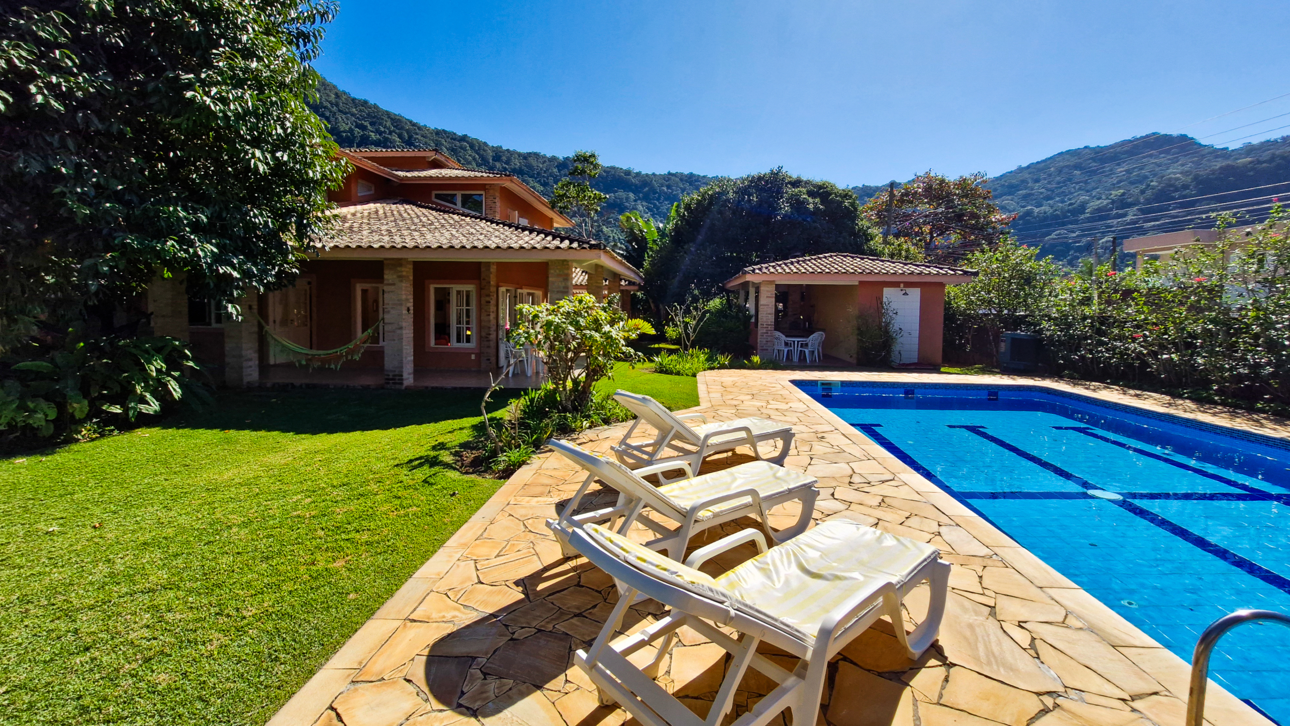 Casa a venda | 6 dormitórios | Praia de Barequeçaba