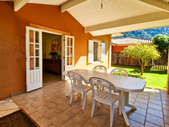 Casa a venda | 6 dormitórios | Praia de Barequeçaba