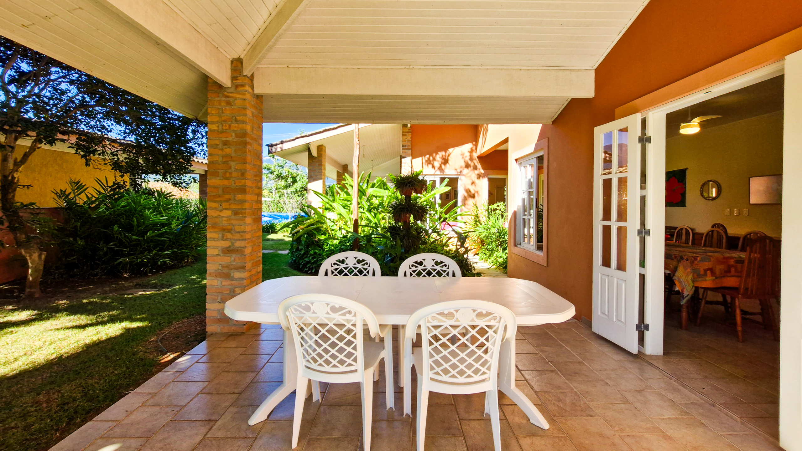 Casa a venda | 6 dormitórios | Praia de Barequeçaba