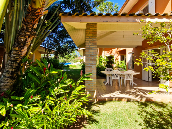 Casa a venda | 6 dormitórios | Praia de Barequeçaba