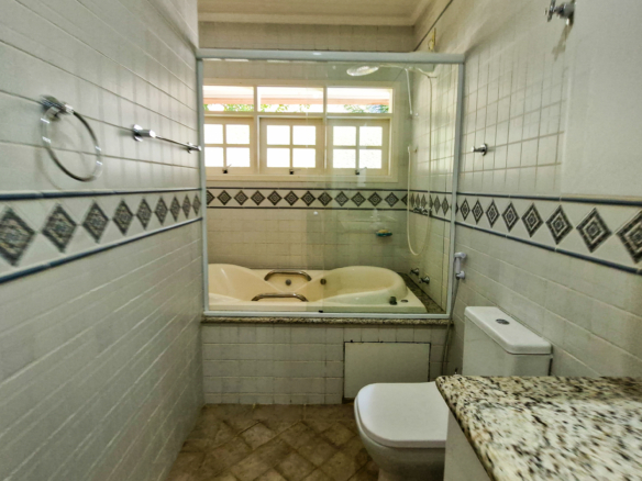 Casa a venda | 6 dormitórios | Praia de Barequeçaba