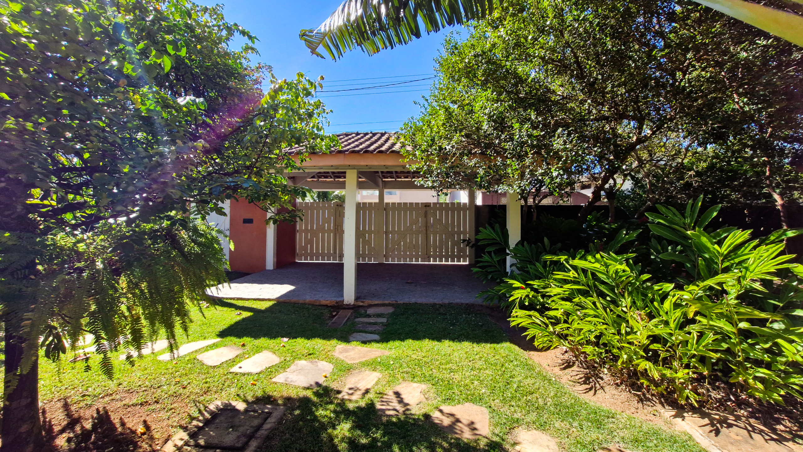 Casa a venda | 6 dormitórios | Praia de Barequeçaba