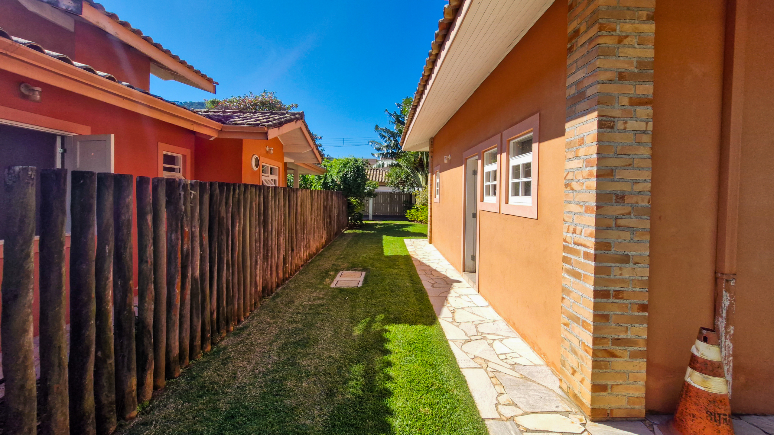 Casa a venda | 6 dormitórios | Praia de Barequeçaba