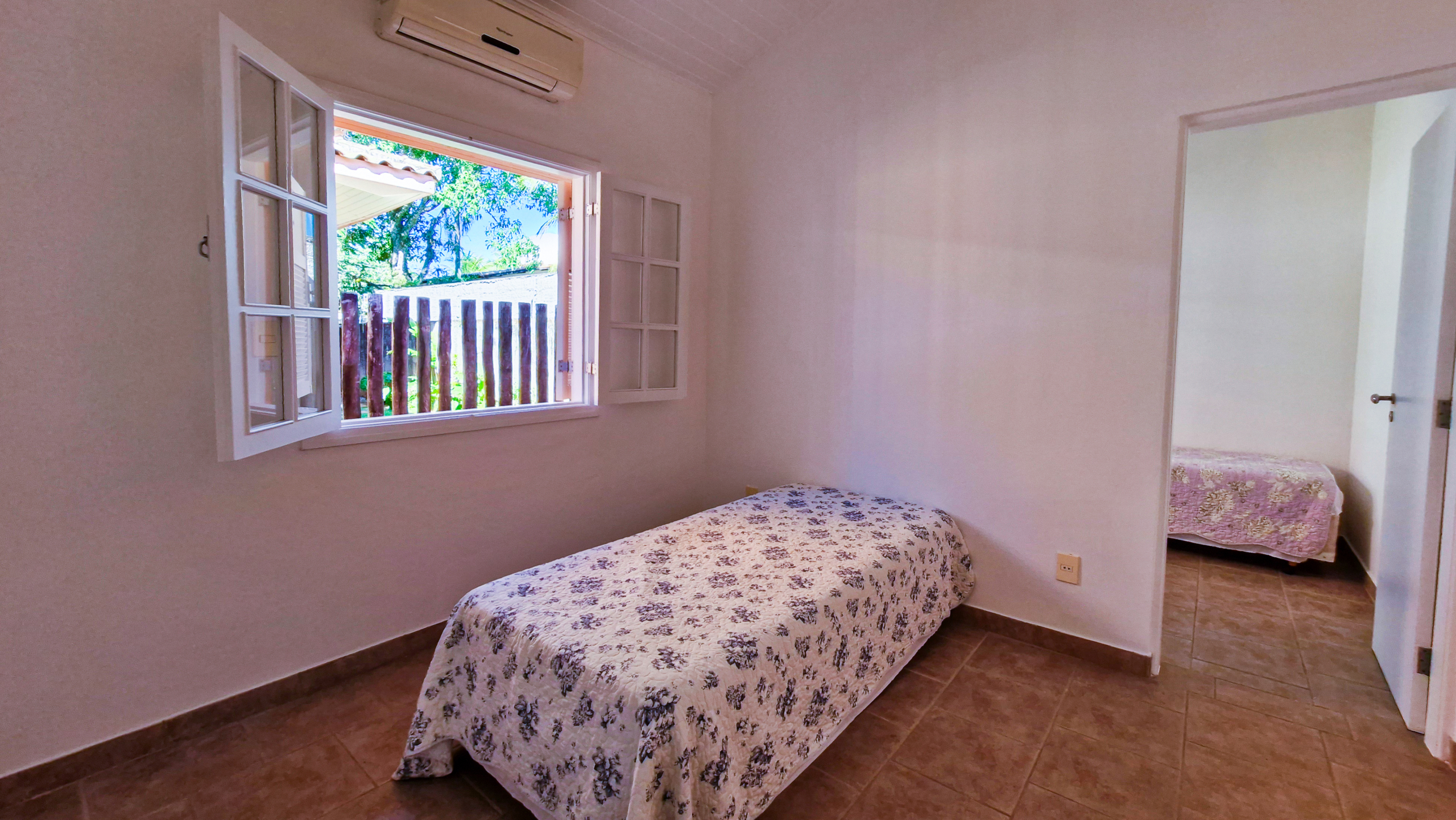 Casa a venda | 6 dormitórios | Praia de Barequeçaba