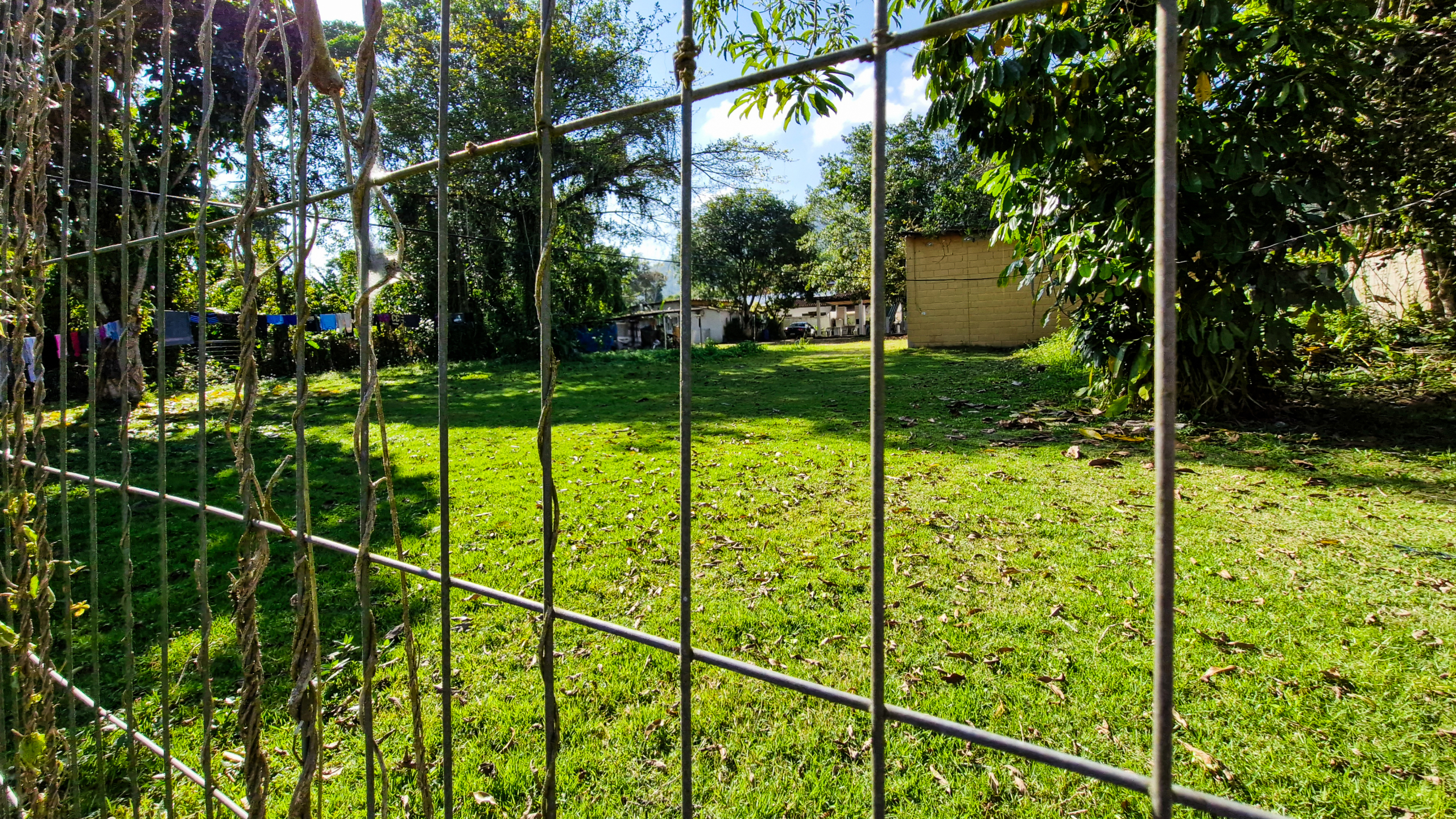 Terreno a venda de esquina  |  532 metros quadrados  |  Praia da Tabatinga
