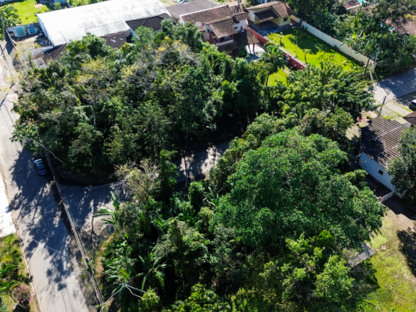 Terreno a venda de esquina  |  532 metros quadrados  |  Praia da Tabatinga