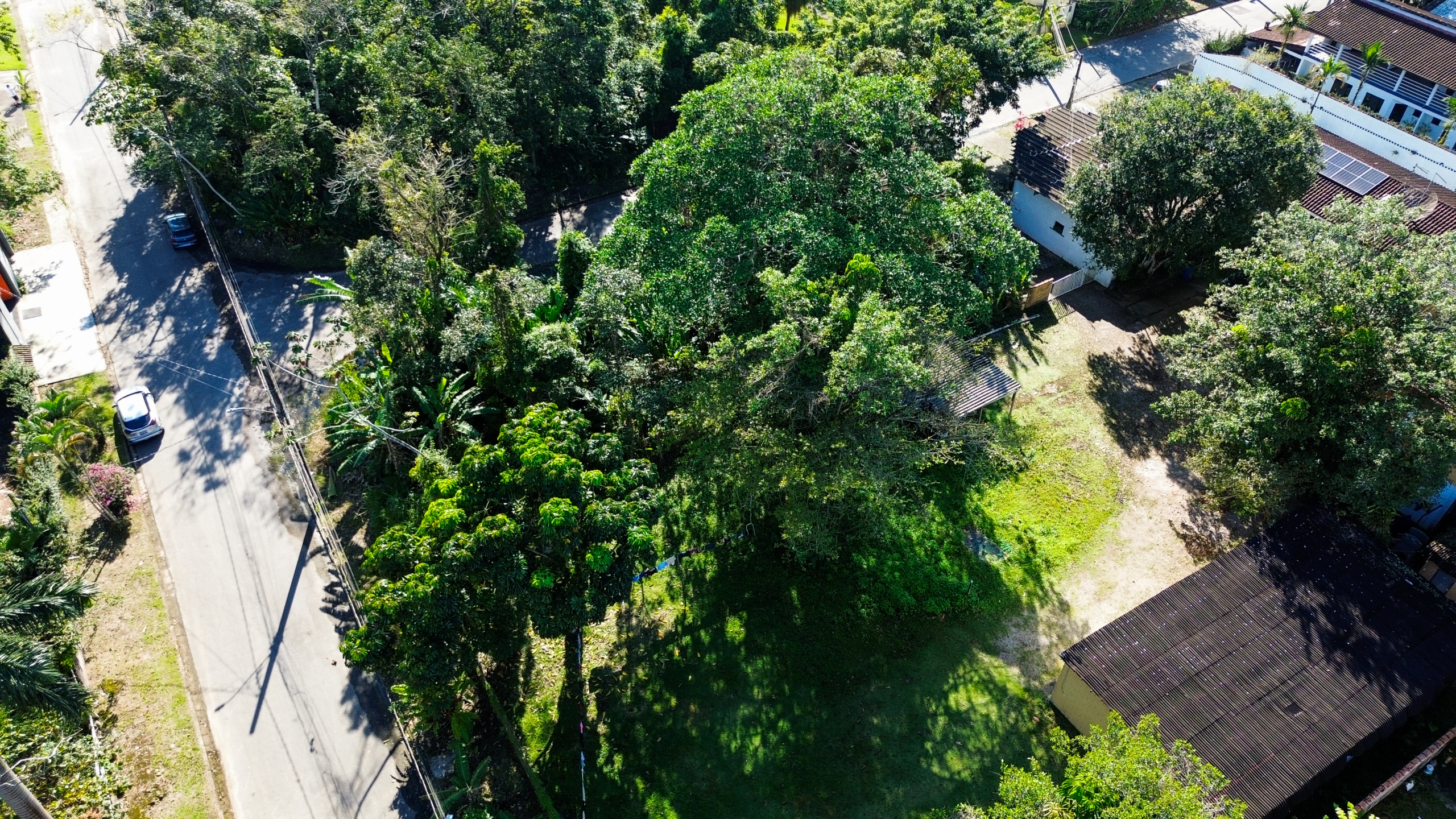 Terreno a venda de esquina  |  532 metros quadrados  |  Praia da Tabatinga