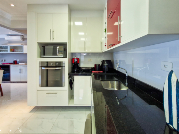 Apartamento para locação, no Condomínio Ilhas Canárias, Praia da Tabatinga, 2 quartos, com 110 m².