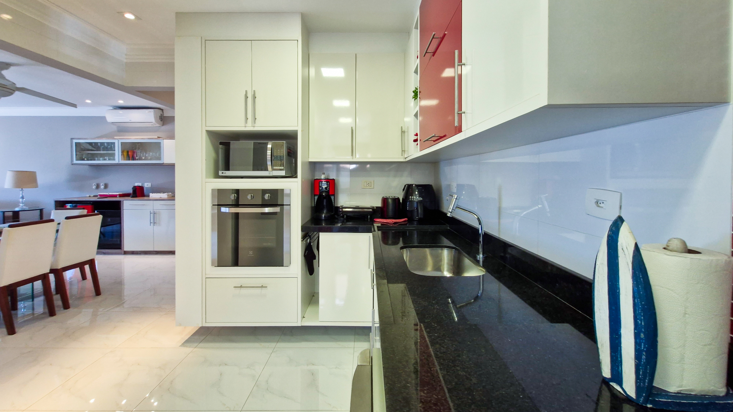 Apartamento para locação, no Condomínio Ilhas Canárias, Praia da Tabatinga, 2 quartos, com 110 m².