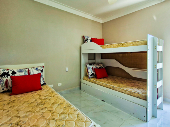 Apartamento para locação, no Condomínio Ilhas Canárias, Praia da Tabatinga, 2 quartos, com 110 m².