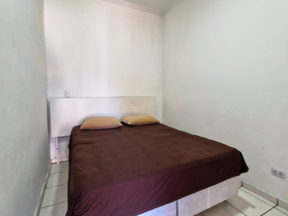 Casa a venda com 8 quartos | 415m² | Praia da Enseada