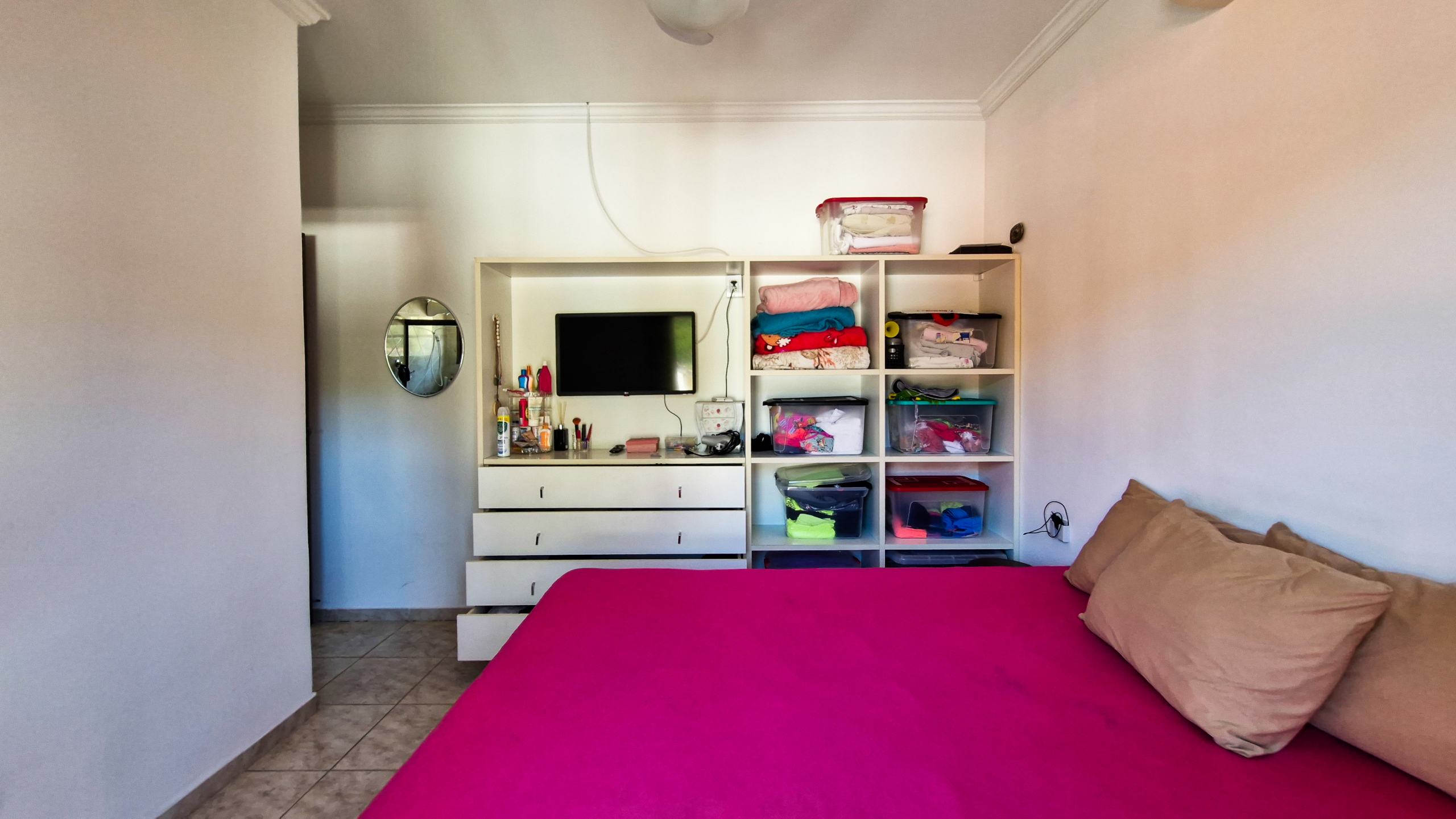 Casa a venda com 8 quartos | 415m² | Praia da Enseada