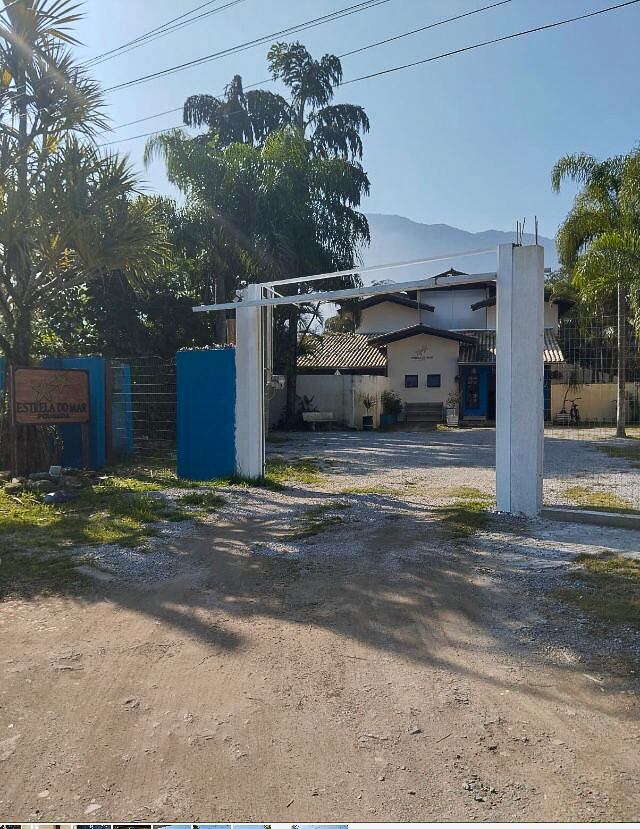 Pousada completa à venda em Maresias | 15 suítes
