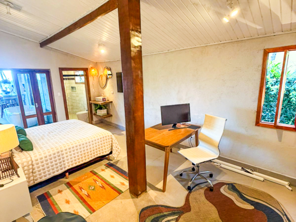 Casa pé na areia a venda | 4 suítes | Praia do Sapê | Ubatuba