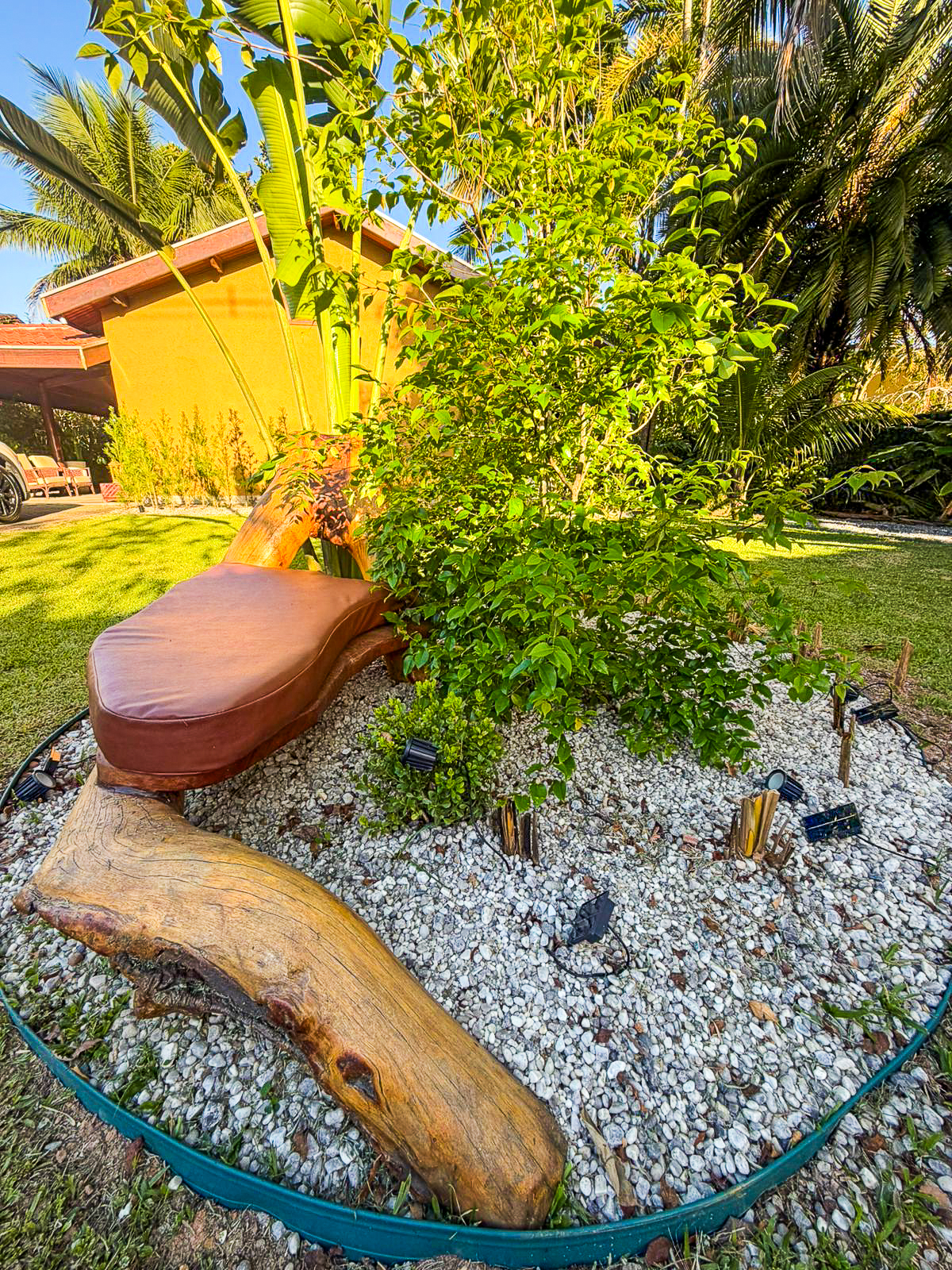 Casa pé na areia a venda | 4 suítes | Praia do Sapê | Ubatuba