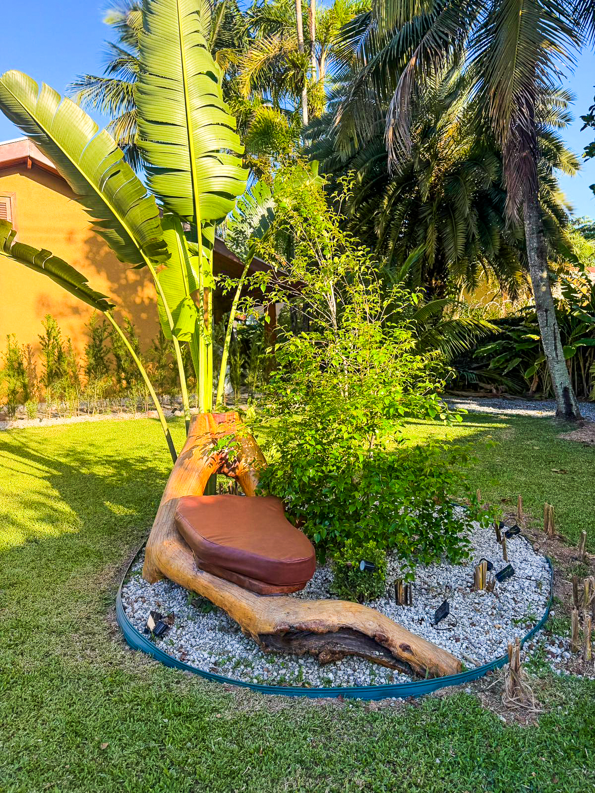 Casa pé na areia a venda | 4 suítes | Praia do Sapê | Ubatuba