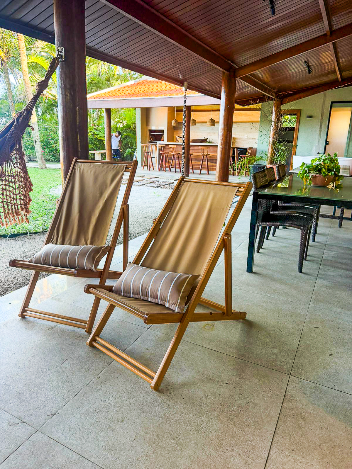 Casa pé na areia a venda | 4 suítes | Praia do Sapê | Ubatuba