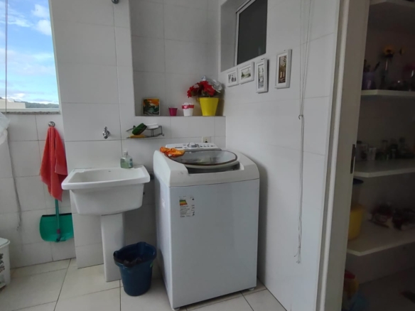 Apartamento Frente Mar à Venda | Sumaré | 4 dormitórios