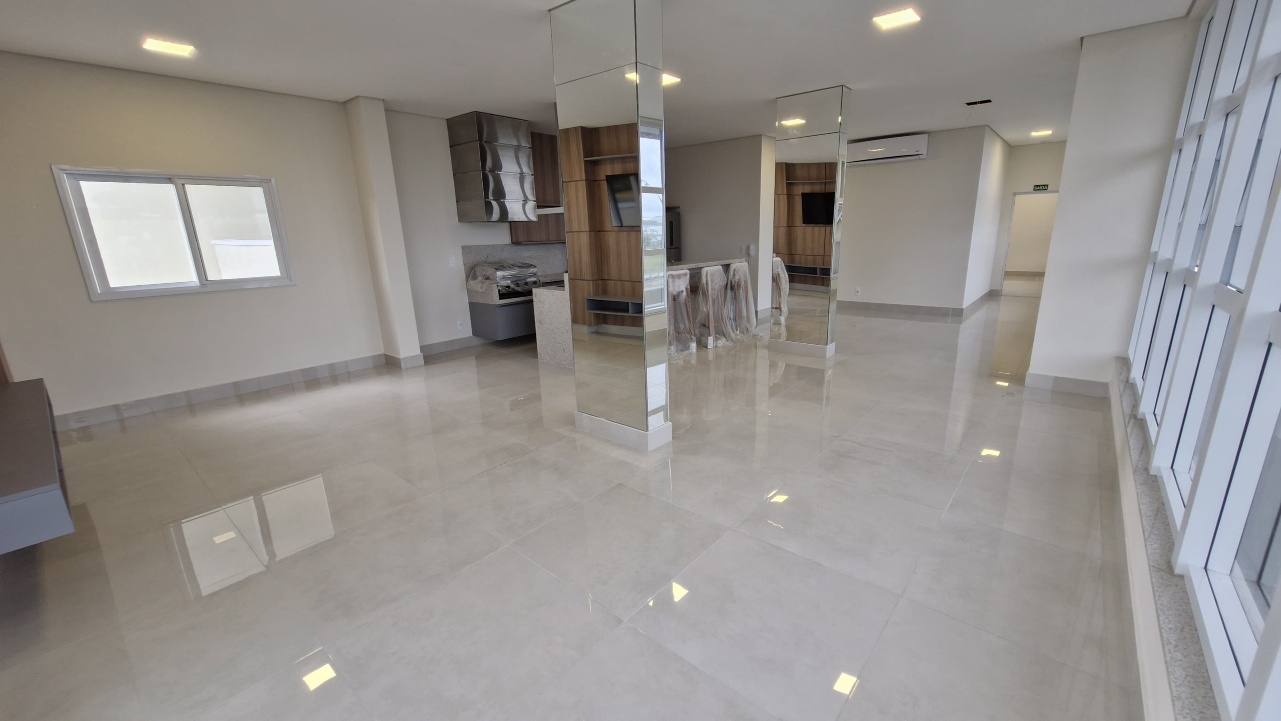 Apartamentos e Duplex à Beira-Mar a venda | Caraguatatuba