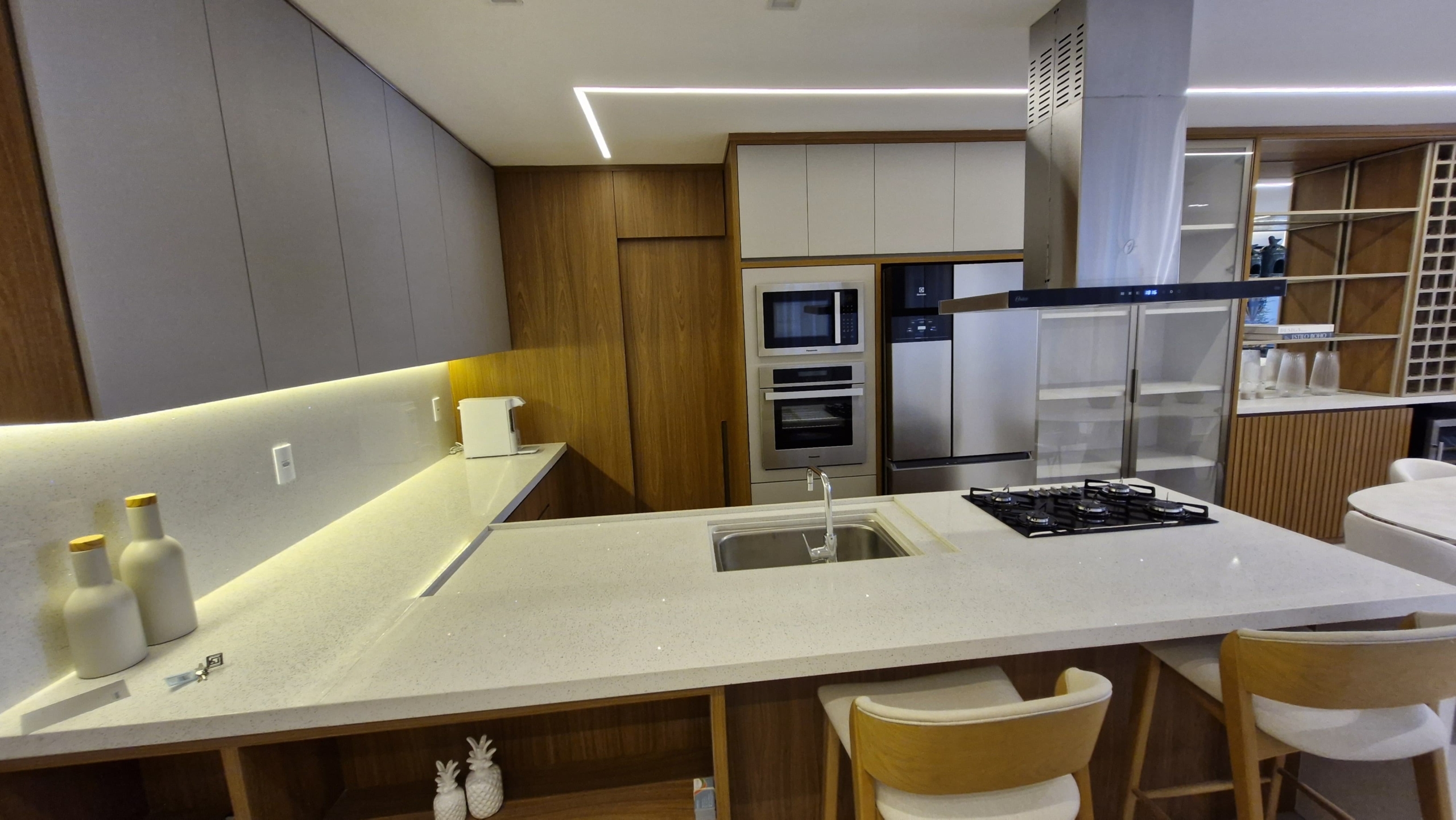 Apartamentos e Duplex à Beira-Mar a venda | Caraguatatuba