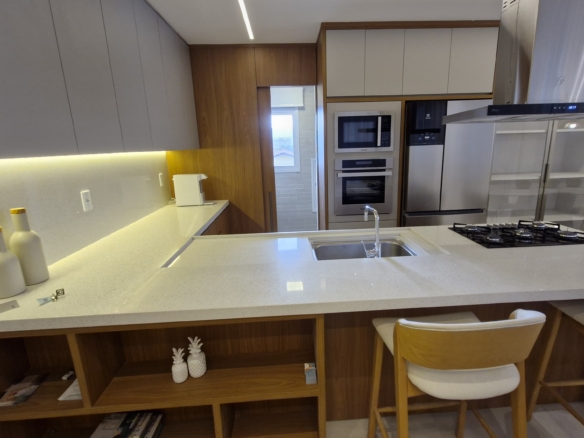Apartamentos e Duplex à Beira-Mar a venda | Caraguatatuba