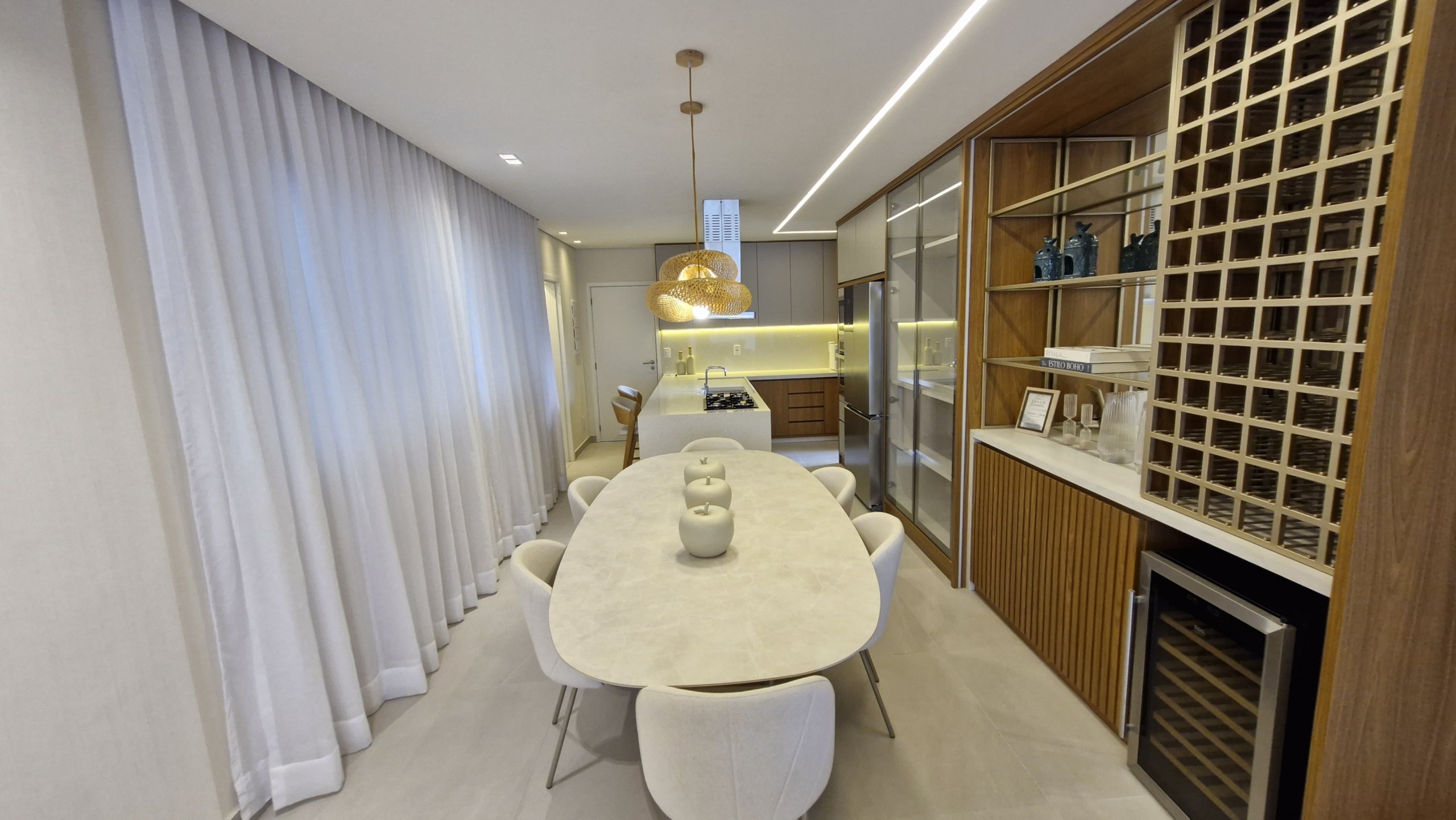 Apartamentos e Duplex à Beira-Mar a venda | Caraguatatuba