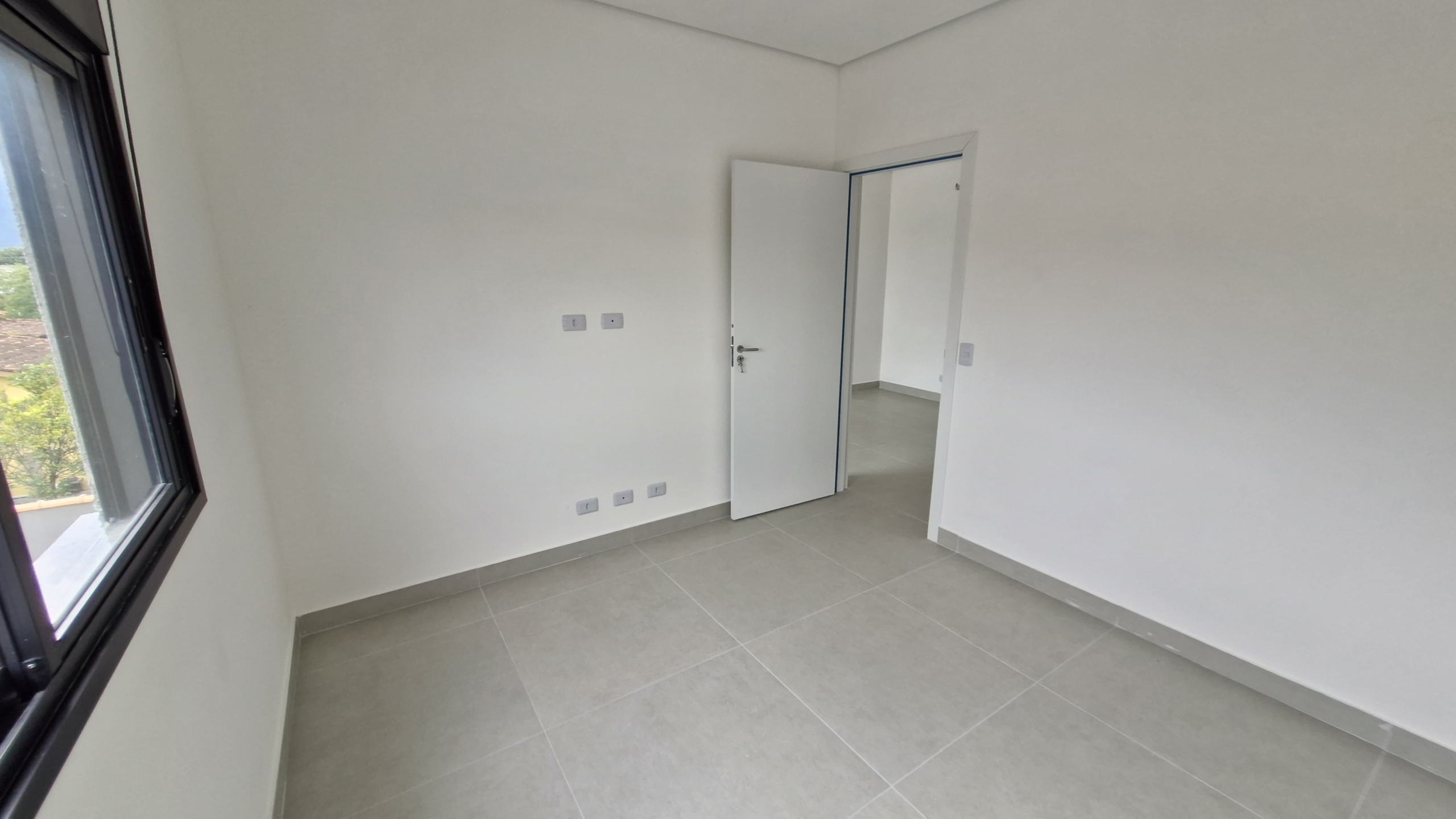 Apartamento a venda | 2 dormitórios | Jardim Aruan