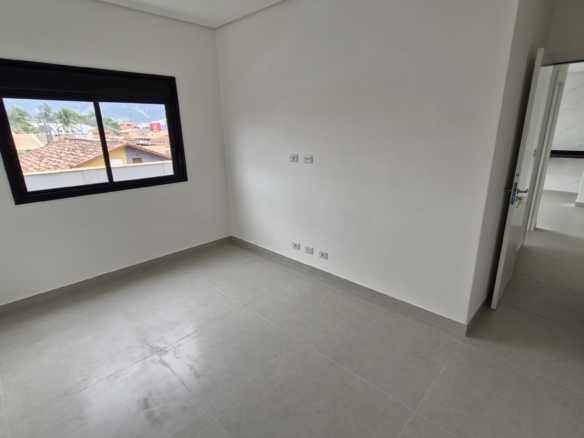 Apartamento a venda | 2 dormitórios | Jardim Aruan