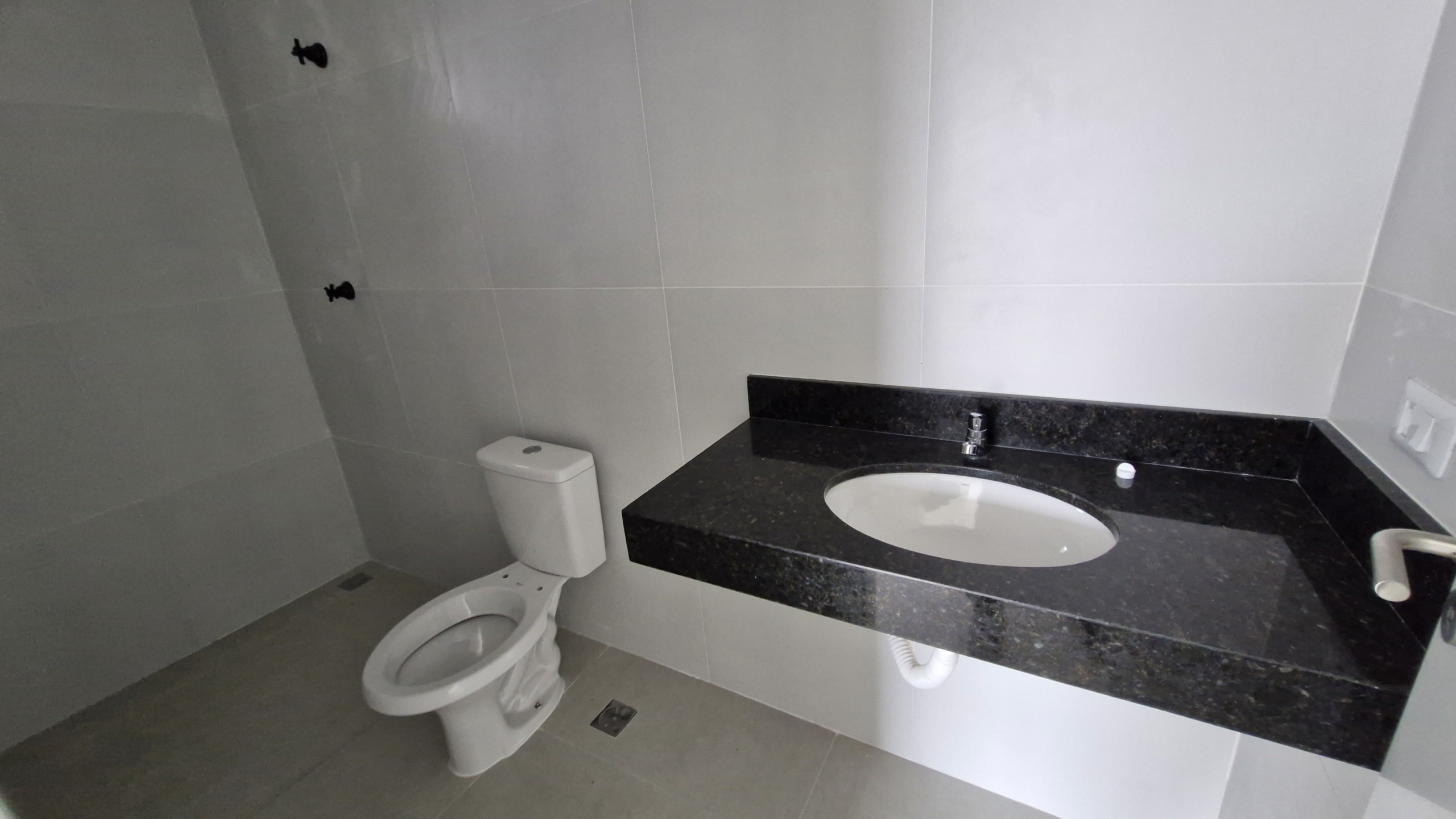 Apartamento a venda | 2 dormitórios | Jardim Aruan