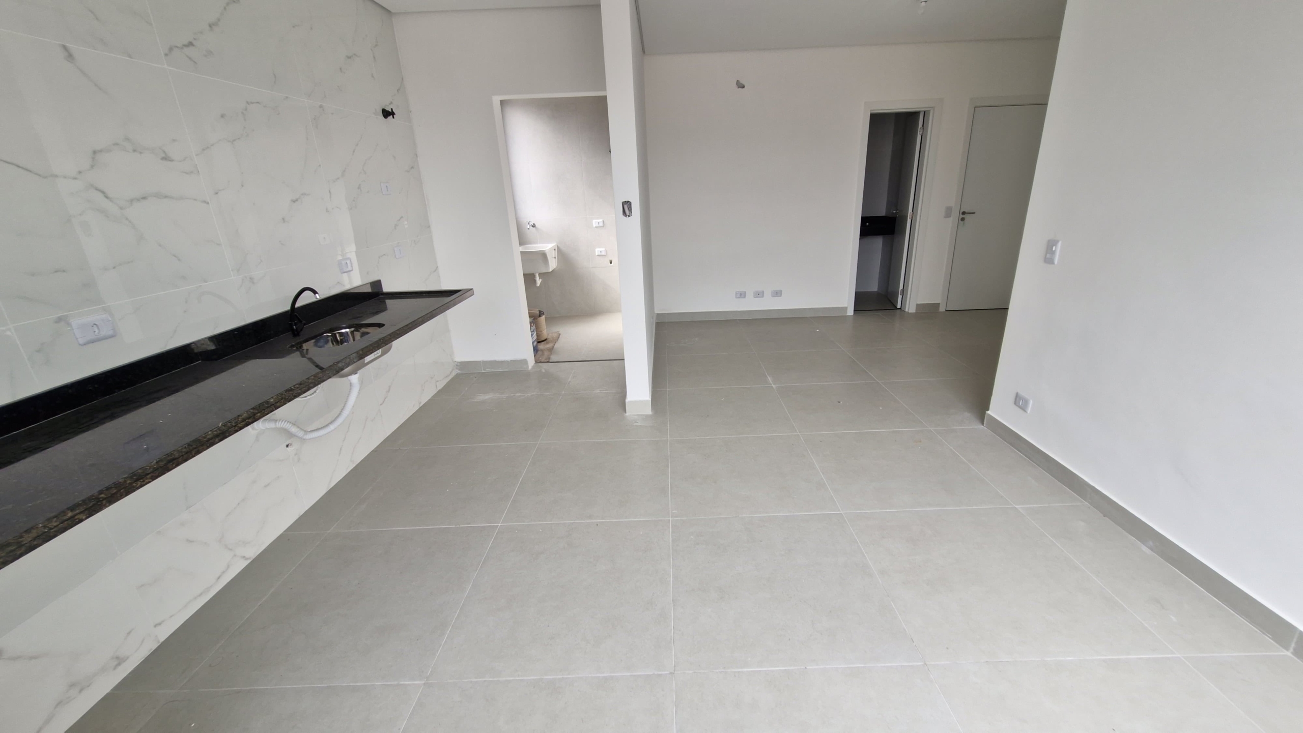 Apartamento a venda | 2 dormitórios | Jardim Aruan