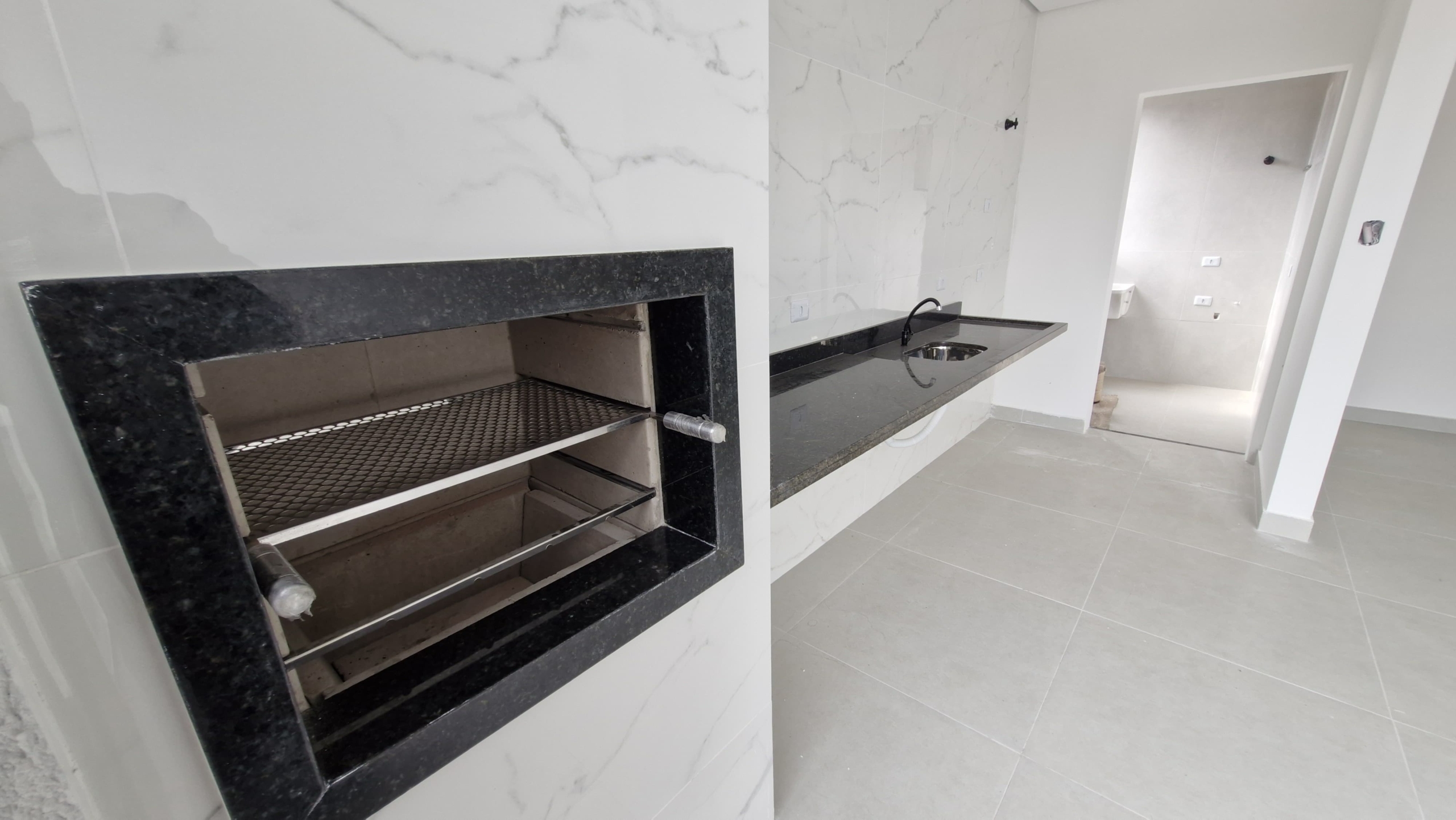 Apartamento a venda | 2 dormitórios | Jardim Aruan