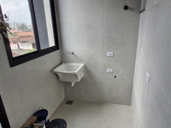 Apartamento a venda | 2 dormitórios | Jardim Aruan