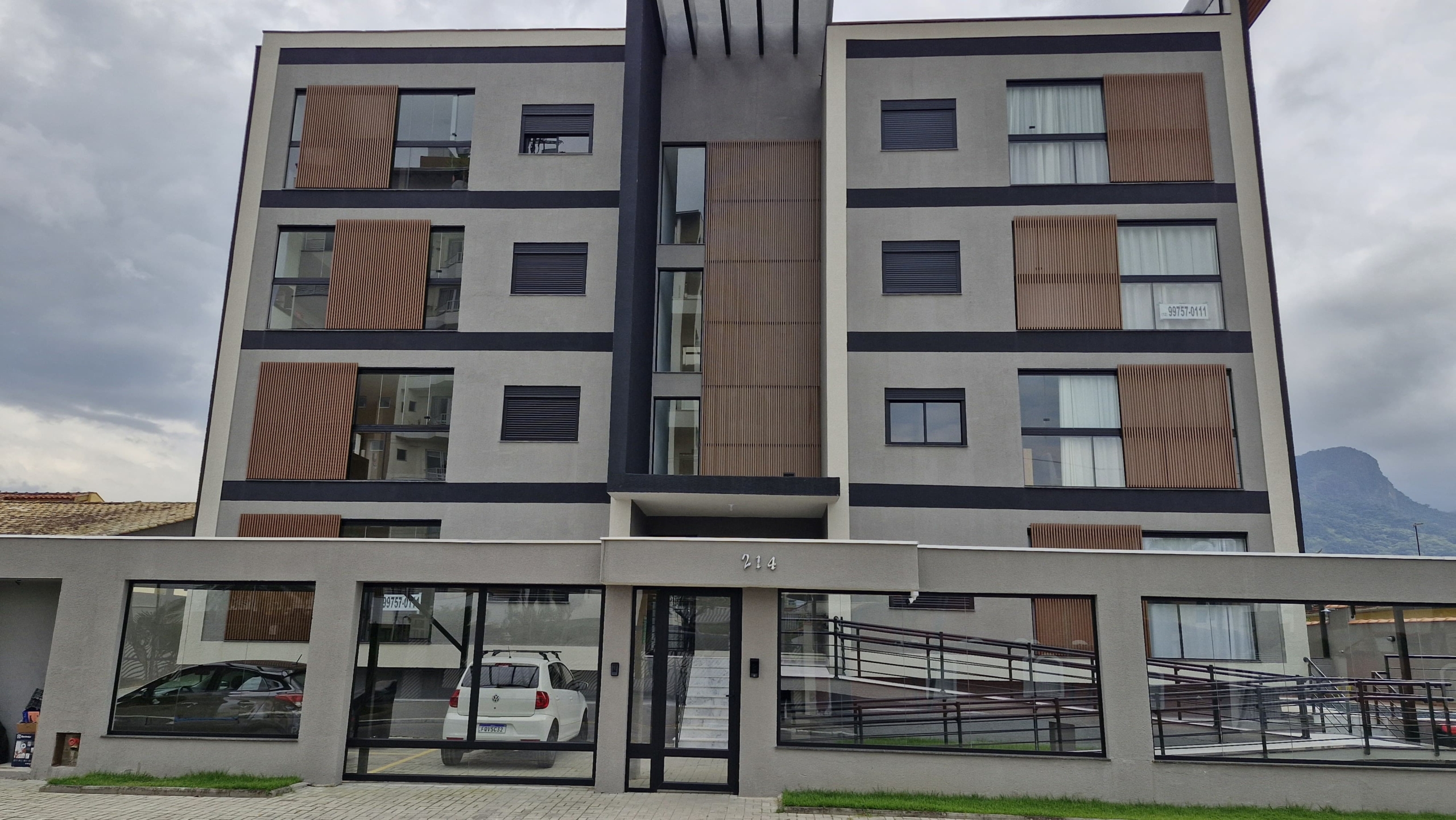 Apartamento a venda | 2 dormitórios | Jardim Aruan
