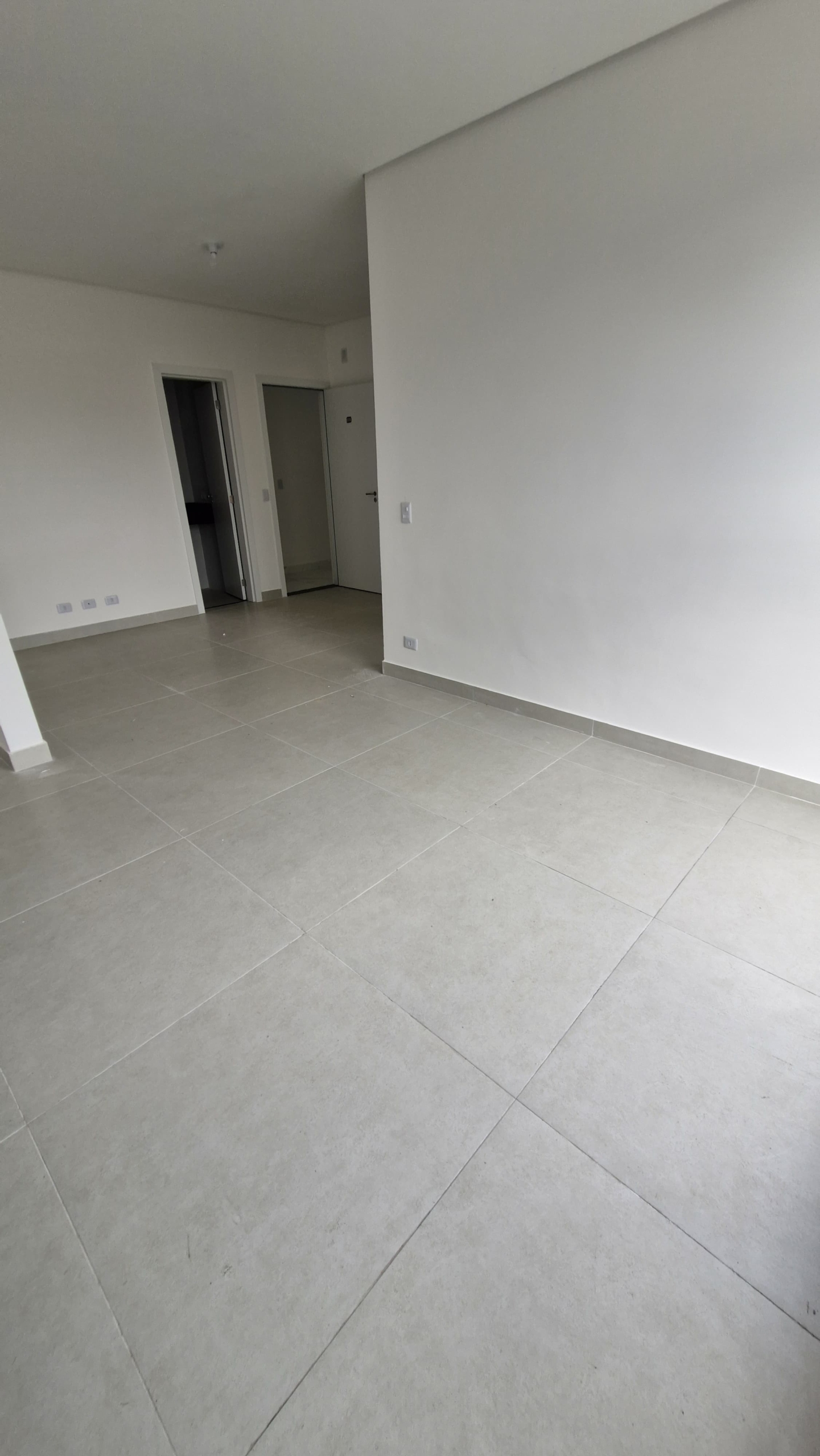 Apartamento a venda | 2 dormitórios | Jardim Aruan