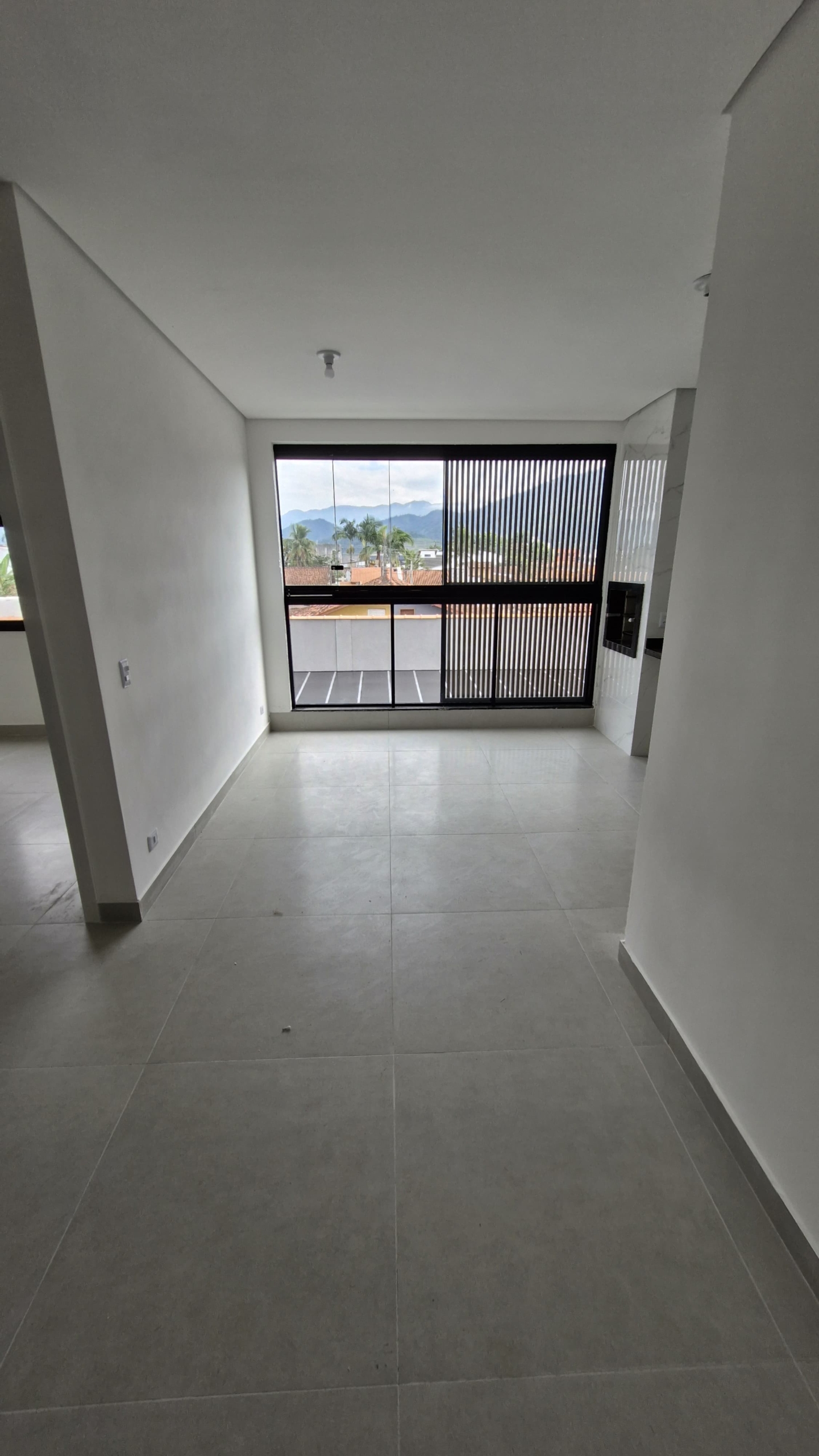 Apartamento a venda | 2 dormitórios | Jardim Aruan