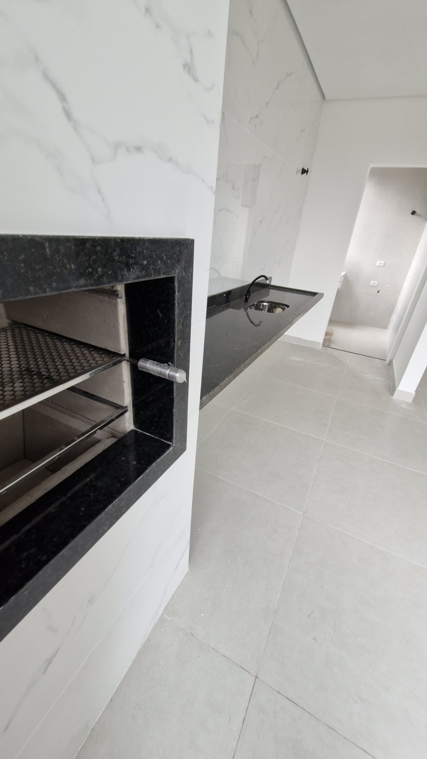 Apartamento a venda | 2 dormitórios | Jardim Aruan